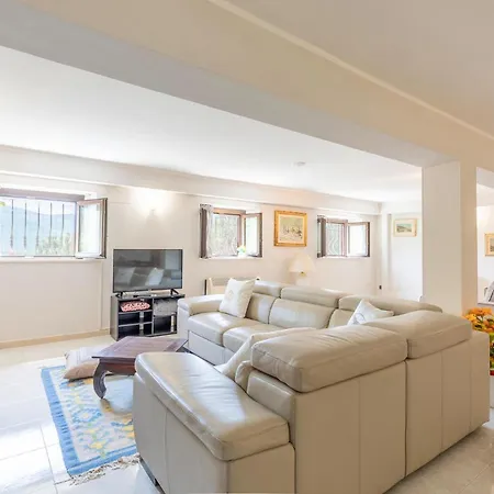 Cozy In Loc Fontanelle Lejlighed Campello sul Clitunno